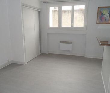 A LOUER - Bourges - Studio de 26.96m² - Photo 2