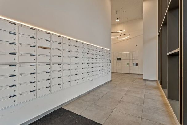 Appartement te huur: Hellingbaan 264 1033 DB Amsterdam - Photo 1