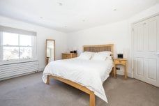 5 bedroom terraced house to rent - Photo 3