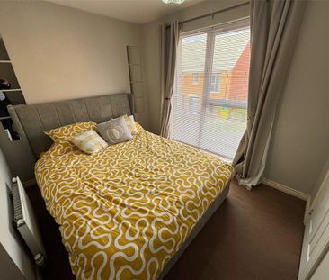 3 bedroom semi-detached house to rent - Photo 3