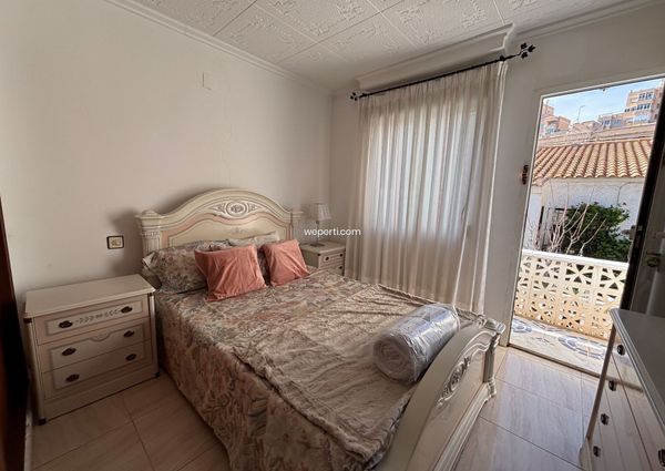 Villa in Torrevieja, urbanizacion, for rent