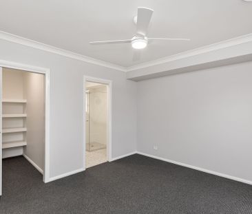 Stylish Family Home in Prime Location - Photo 3