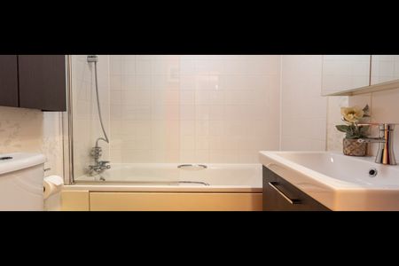 1 Bed Flat, Crowndale Road, NW1 - Photo 5