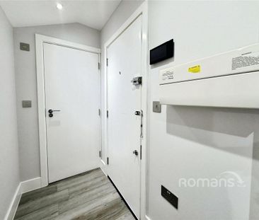 Studio to rent - Photo 5