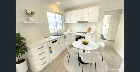 ​Newly renovated ​Home with the Ultimate Beachside Lifestyle! - Photo 3