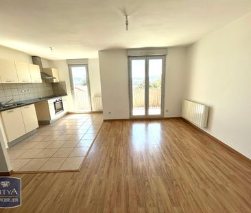 Location Appartement 3 pièces 59m² ST ETIENNE 42000 - Photo 2