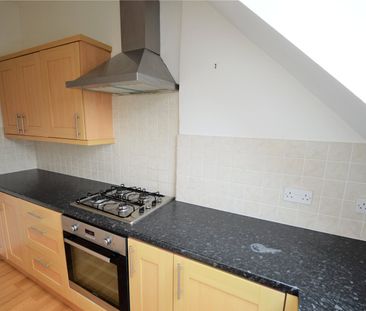 Blenheim Crescent, South Croydon, CR2 - Photo 3