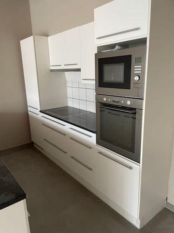 Appartement te huur - Photo 2