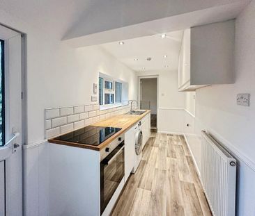 1 bedroom terraced house to rent - Photo 4