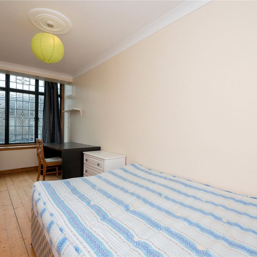 4 bedroom apartment to rent - Photo 1