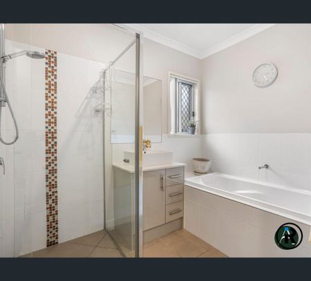 59 Bella Boulevard, Willow Vale, Qld 4209 - Photo 2