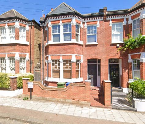 4 bedroom maisonette to rent - Photo 1