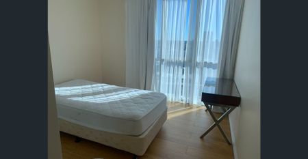 3 Bedroom with views of the Broadwater - Mantra Residences @ Southport Central - Photo 5