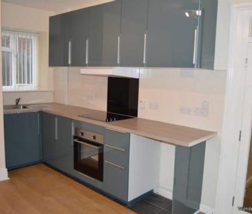 1 bedroom property to rent in Chard - Photo 2