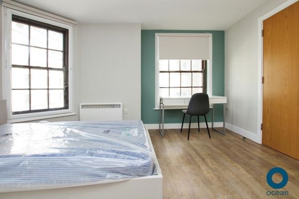 Studio to rent - Photo 1