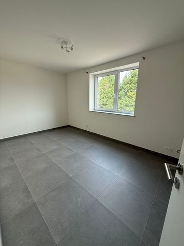 Appartement te huur - Foto 3