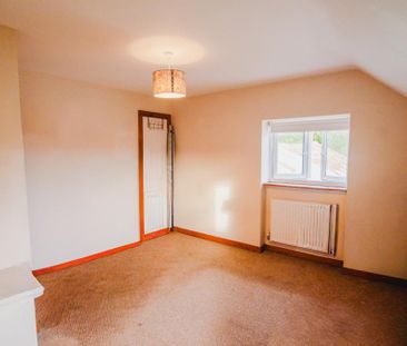 2 bedroom detached house to rent - Photo 2