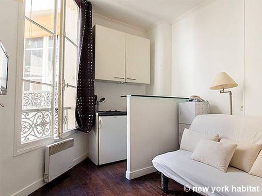 Logement à Paris, Location meublée - Photo 1