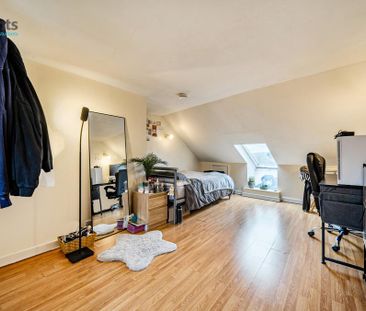 4 bedroom terraced house to rent - Photo 4