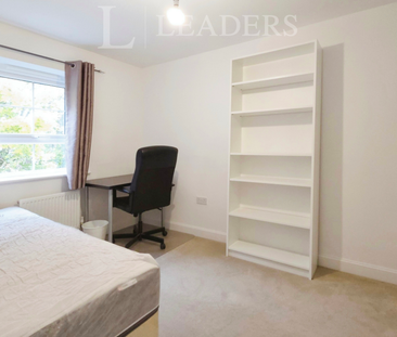 4 bedroom house to rent Robin Close, Coventry, CV4 - Photo 4