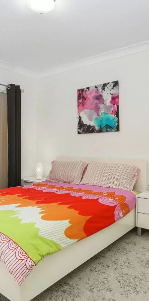 MGM MARTIN - THREE BEDROOM APARTMENT - Photo 1