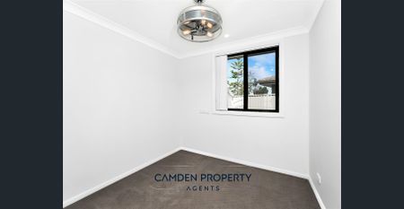 Freshly Painted & Solar Panel System - Photo 3