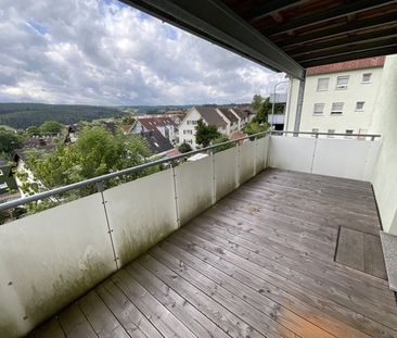 ** Bezugsfrei ** Helle Wohnung mit großem Balkon - Foto 1