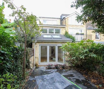 3 bedroom terraced house to rent - Photo 6