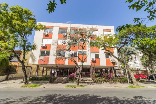 Apartamento com 1 quarto e 55m² para alugar em Boa Vista, Porto Alegre. - Photo 1