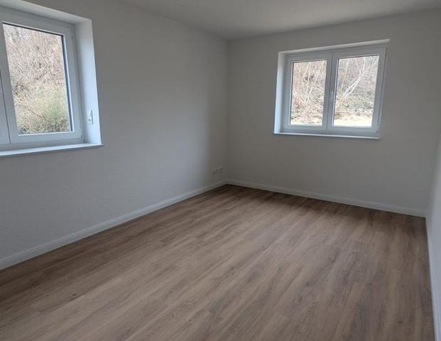 Helle 4-Zimmer/Raum Wohnung in Boizenburg zu vermieten *BJ 2025 - Foto 1