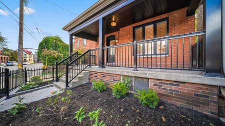 For Lease - 708 Wilson Street, Hamilton, Ontario - Photo 5