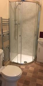 Studio Flat, Holyhead Road, CV1 - Photo 4