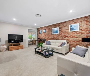 Spacious Family Home in Glen Alpine - Photo 4