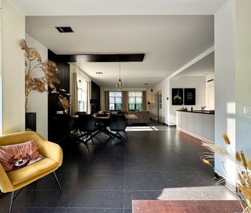 Huis te huur in Oud-Turnhout met 4 slaapkamers - Photo 3