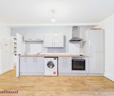 Horse Fair, Banbury, OX16 - Photo 5