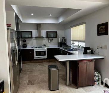 Casa en Renta en El Aguacatal, Santa Catarina, Nuevo León - Foto 4