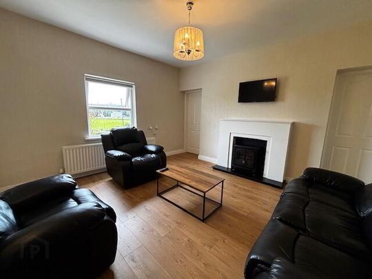 30 Cullion Road, Mayobridge, Newry, BT34 2HU - Photo 1