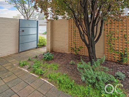 Open the Door To Space, Style & City-Fringe Ease - Photo 3