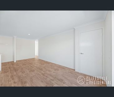 8 Sentinel Drive, Two Rocks, WA 6037 - Photo 3
