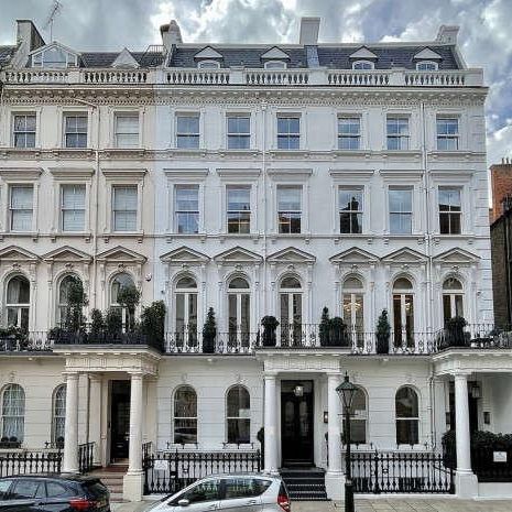 Prince Of Wales Terrace, Kensington, W8 - Photo 1