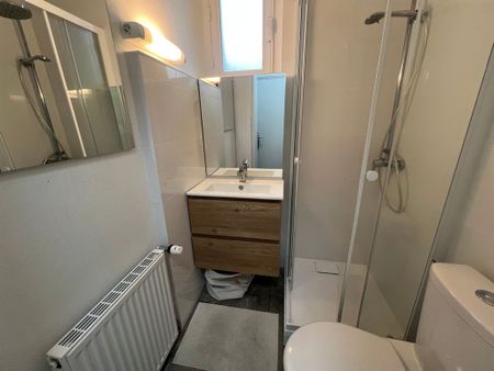 Location Appartement 2 pièces 22m² CHAMALIERES 63400 - Photo 5