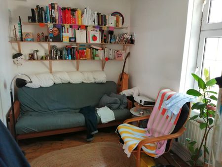 1 Bed Flat, Darcy House, E8 - Photo 2