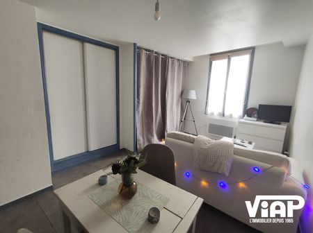 LIMOGES STUDIO DE 28 m² PROCHE FAC DE DROIT ET MAIRIE - Photo 3