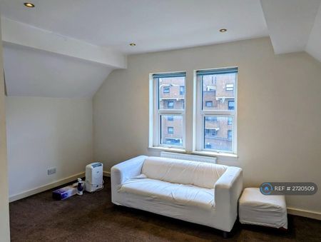 2 bedroom flat to rent - Photo 4