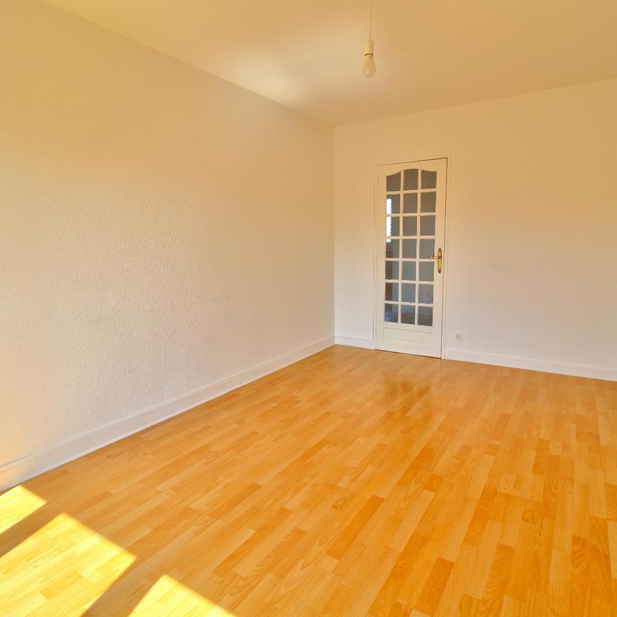 Location Appartement 3 pièces 65m² ST ETIENNE 42100 - Photo 1