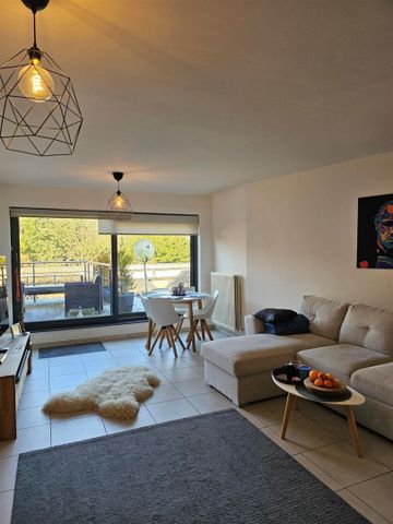 Appartement met 1 slpk, terras en garagebox - Photo 4