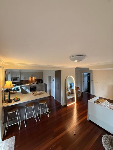 Kirrawee - Photo 5