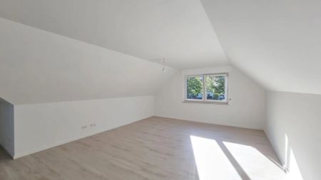 Neues Bad, große Dachterrasse, frisch renoviert: was will man mehr?! - Photo 4