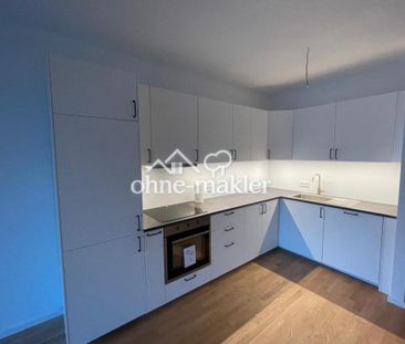 Erstbezug mit Balkon und EBK: Stilvolle 2-Raum-Wohnung mit geh. Inn... - Photo 1