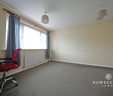 3 bedroom semi-detached house to rent - Photo 2